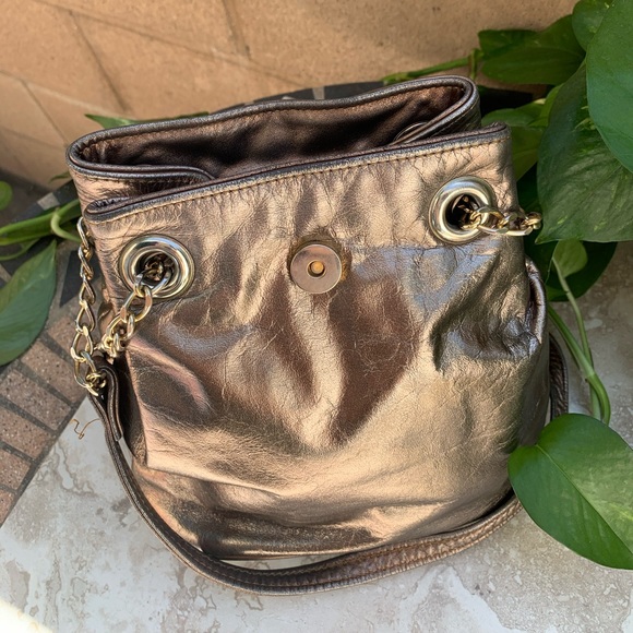 Vintage Bronze Metallic Gold Chain Crossbody Bag - Picture 7 of 10